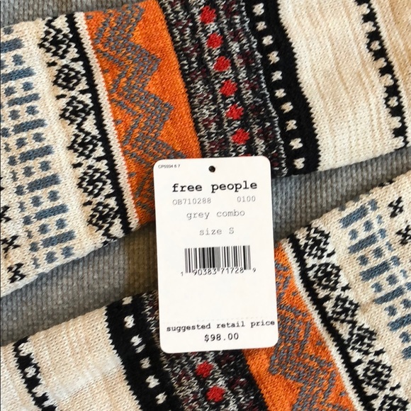 Free People sweater - Picture 5 of 7